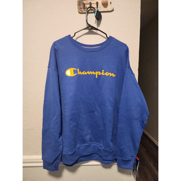 Champion Sweater - Picture 1 of 3